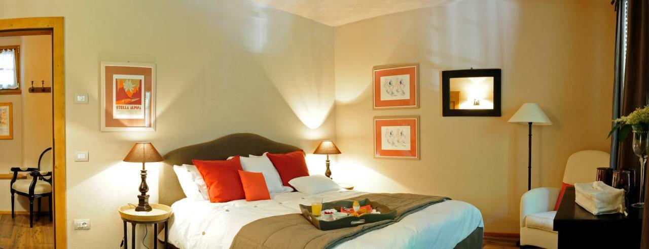 บีแอนด์บี อิล ซัมบูโก Bed & Breakfast Vignola  ภายนอก รูปภาพ