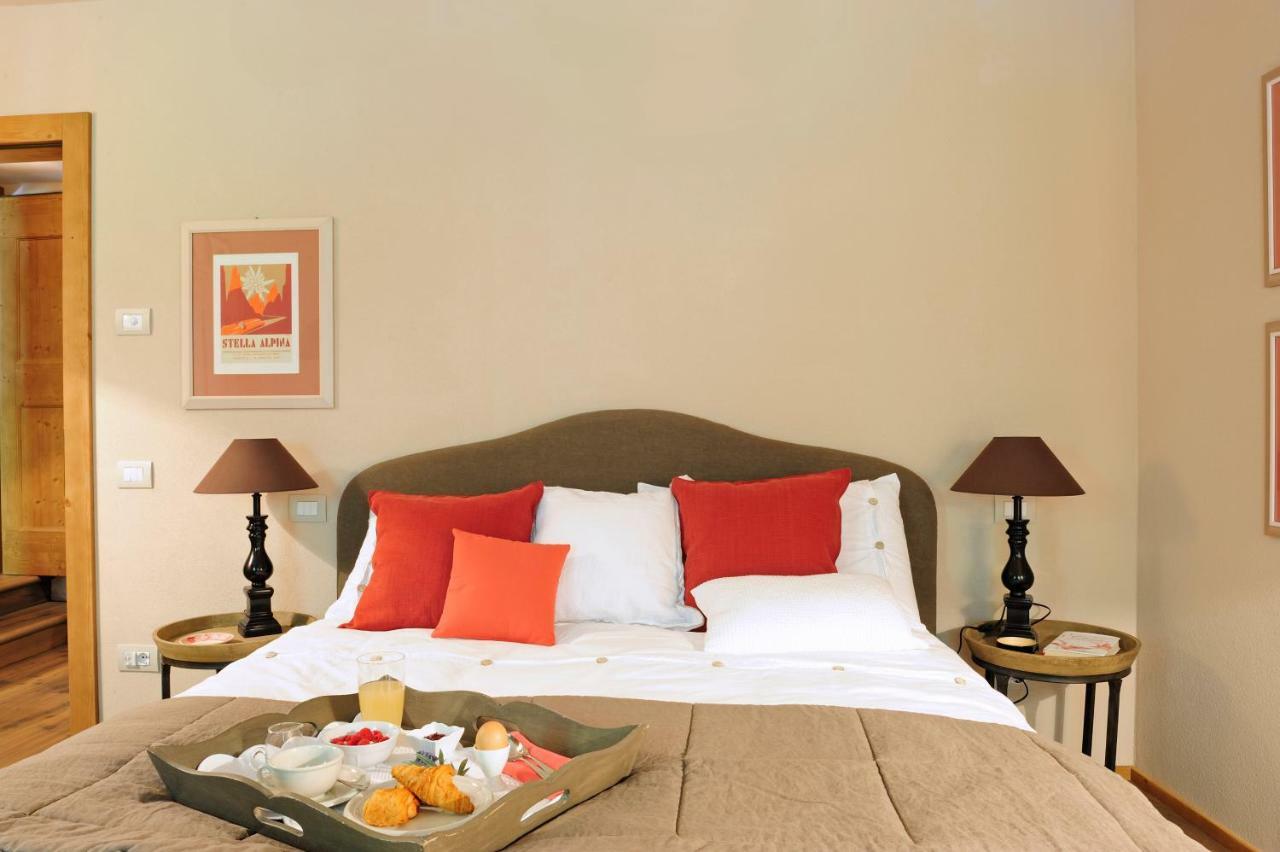 บีแอนด์บี อิล ซัมบูโก Bed & Breakfast Vignola  ภายนอก รูปภาพ