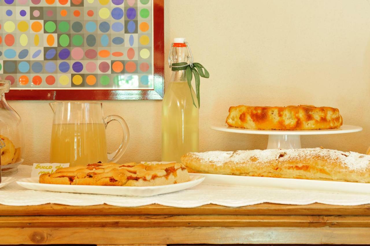 บีแอนด์บี อิล ซัมบูโก Bed & Breakfast Vignola  ภายนอก รูปภาพ