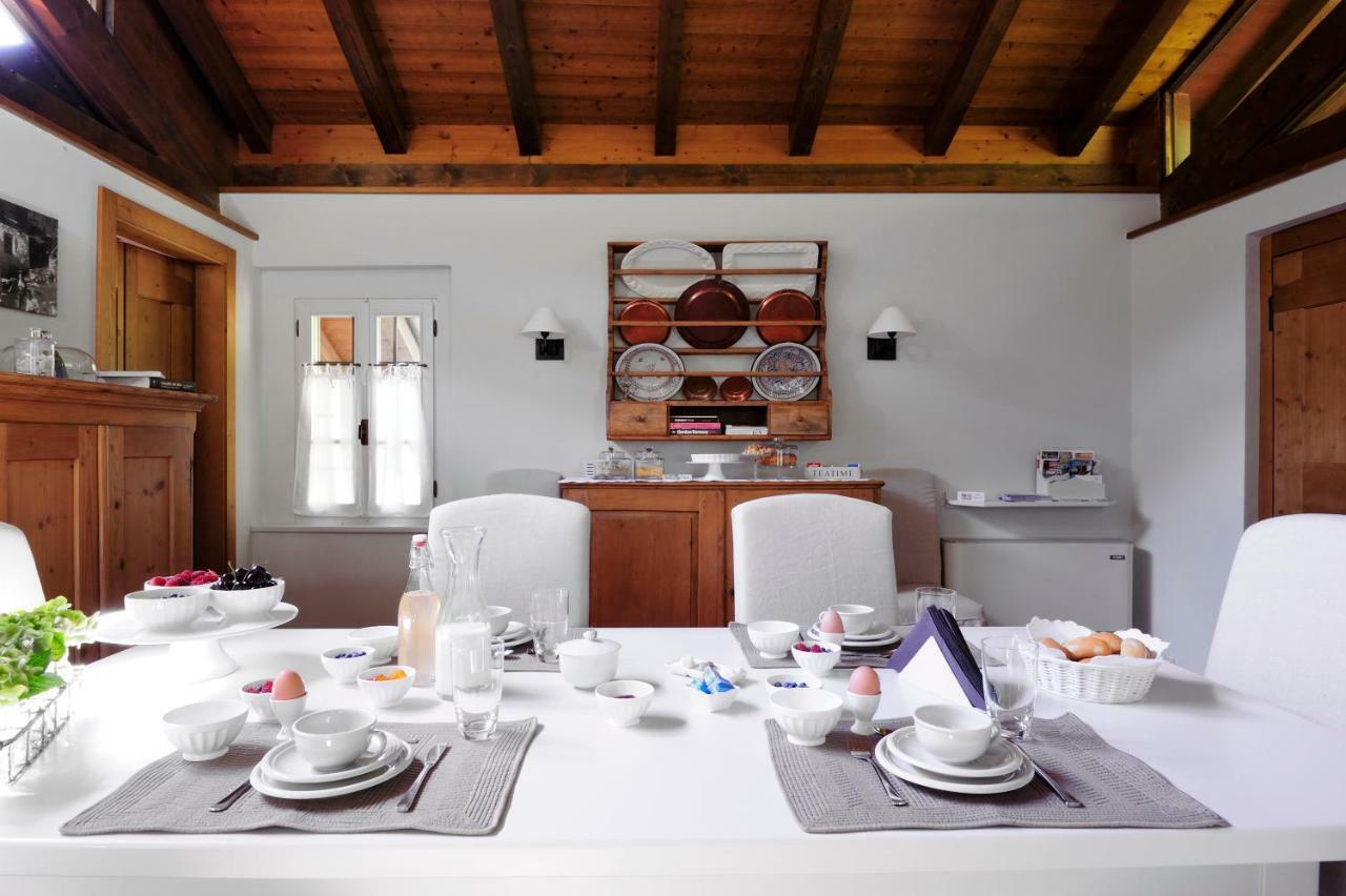 บีแอนด์บี อิล ซัมบูโก Bed & Breakfast Vignola  ภายนอก รูปภาพ